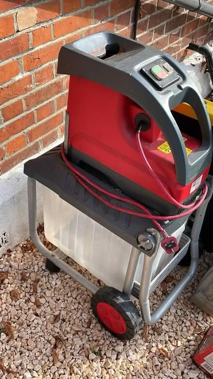 Photo of free Garden shredder/ chipper (Kt18 5bg) #1