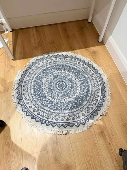 Photo of free Mats and Rugs (Tuffnel Park N19) #1