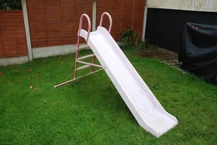 Photo of free Child's slide (Chapel-en-le-frith SK23 0UH) #1