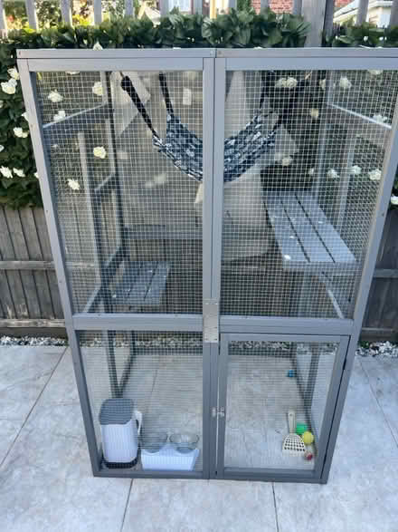 Photo of free Pet Cat cage (KT11 3DE) #4