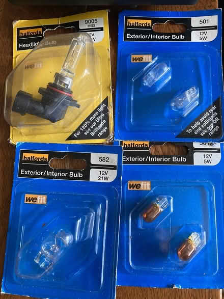 Photo of free Car light bulbs (Talysarn LL54) #1