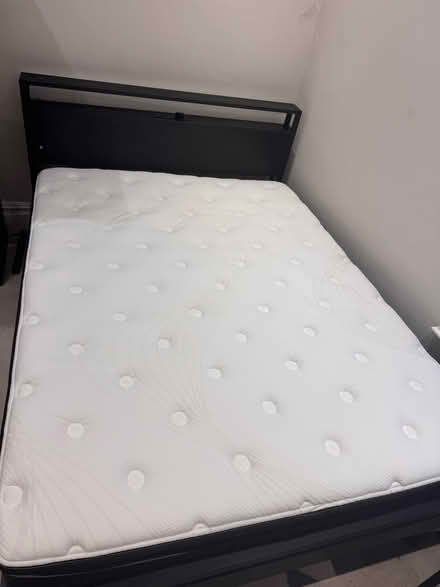 Photo of free King mattress (Chelsea SW3) #1