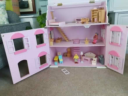 Photo of free Early learning Centre dolls house (South Chailey Lewes) #4