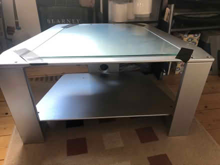 Photo of free TV table (Onslow Gardens) #4