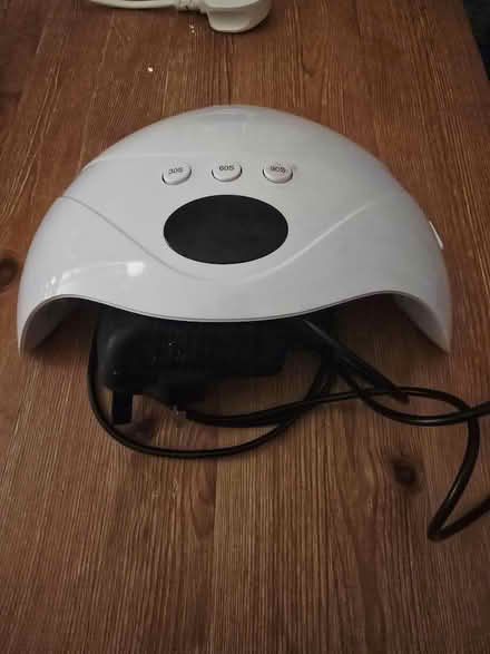 Photo of free Gel nail lamp uv/led (Southfields SW18) #1