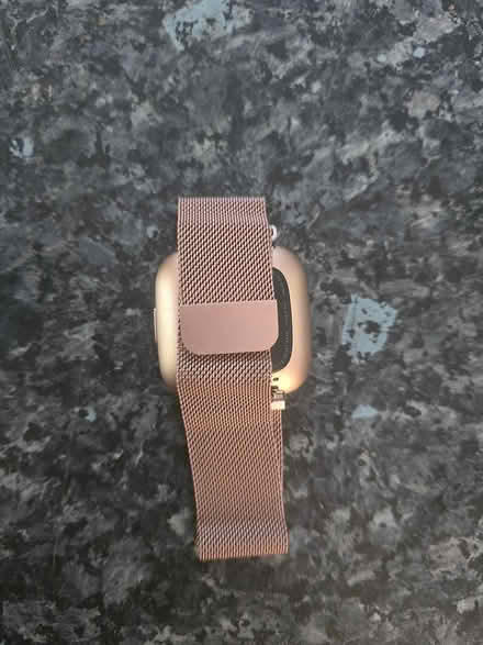 Photo of free Fit bit (IG6 3s) #2