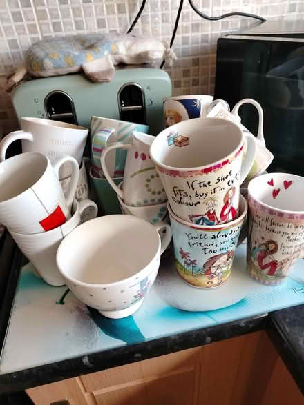Photo of free Mugs and cups (Walsall WS2) #1