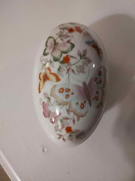 Photo of free AVON egg ~ 1979 (Odenton) #1