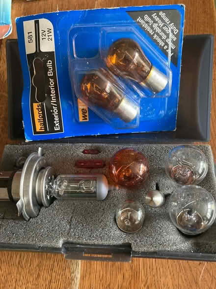 Photo of free Car light bulbs (Talysarn LL54) #2