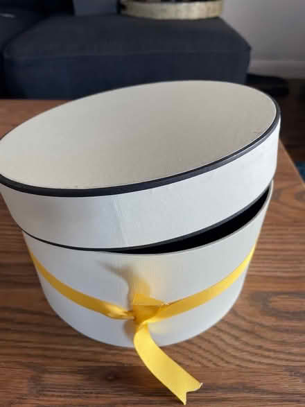Photo of free Round box (Golden Green TN11) #2