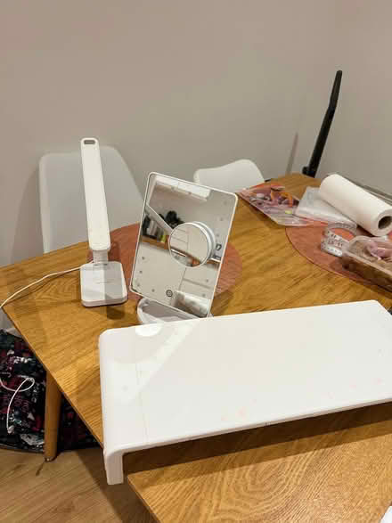 Photo of free Makeup mirror, light and stand (Tuffnel Park N19) #2