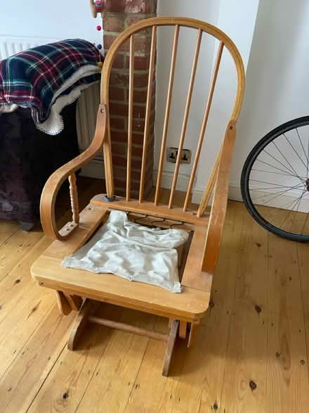 Photo of free Rocking chair (Hemel) #1