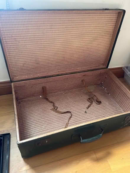 Photo of free Vintage case (Teddington TW11) #1