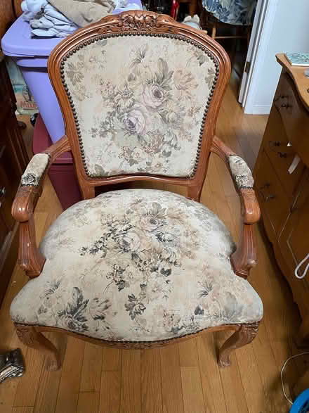 Photo of free Chair, antique (Bank/hunt club) #1