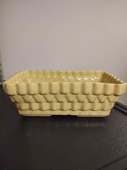 Photo of free Vintage Upco planter (Odenton) #3