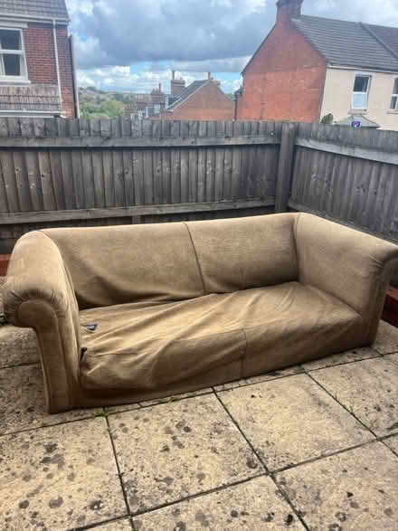 Photo of free Large sofa (Salisbury SP2 7SN) #1