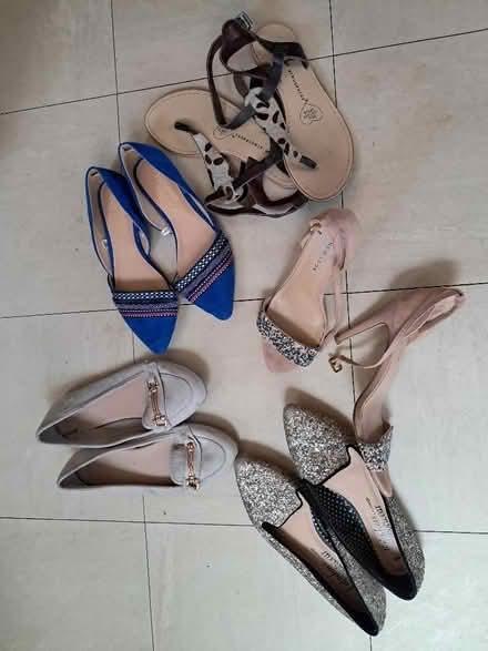 Photo of free Ladies shoes size 4 (Belper DE56) #1