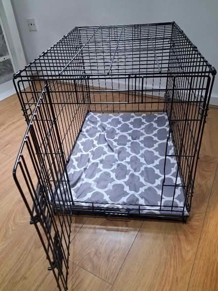 Photo of free Medium size dog cage (Garston L19) #1