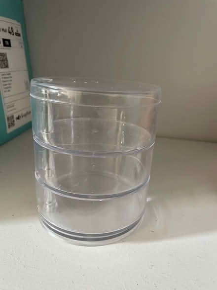 Photo of free 3 tier jewellery stand (Golden Green TN11) #1