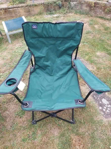 Photo of free Camping chairs (Finsbury Park N7) #3