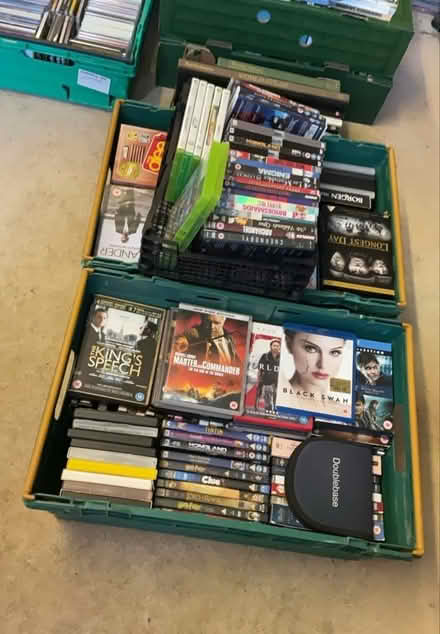 Photo of free Entertainments Media Discs (Malvern, WR14) #1