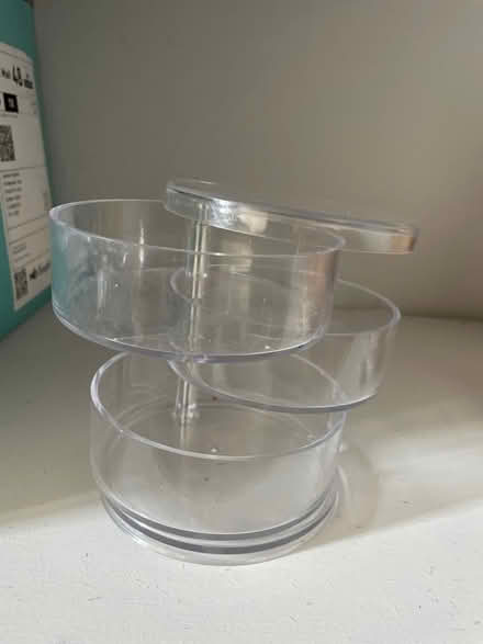 Photo of free 3 tier jewellery stand (Golden Green TN11) #2