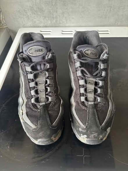 Photo of free NIKE AIR MAX UK Size 8 Trainers (Kingswood) #1