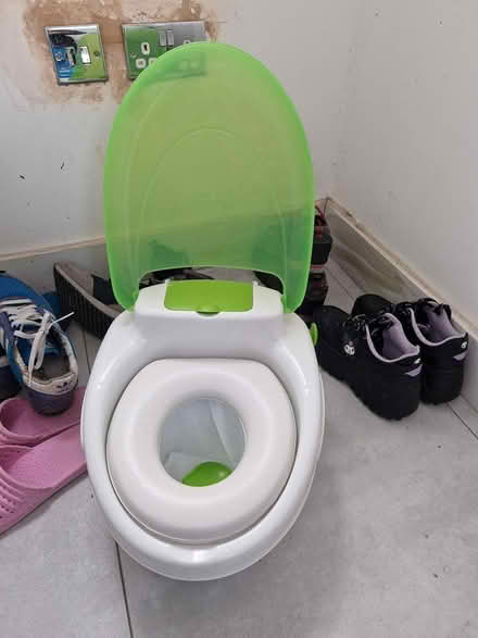 Photo of free Summer potty (Welling DA16) #2