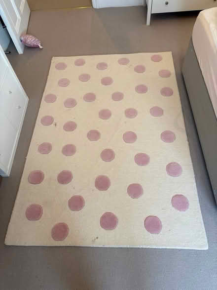 Photo of free GLTC children’s rug (Wimbledon SW19) #1