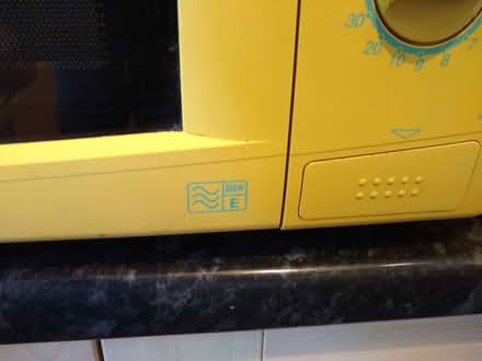Photo of free Sanyo Super Showerwave Microwave. (Hatfield Peverel CM3) #4