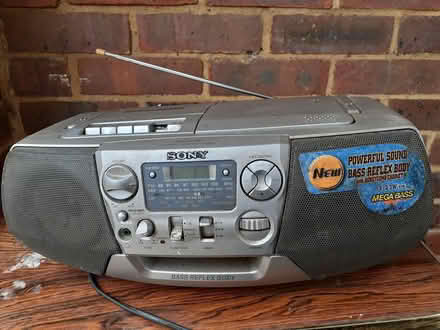 Photo of free CD, tape and radio player (TW3 Hounslow) #2