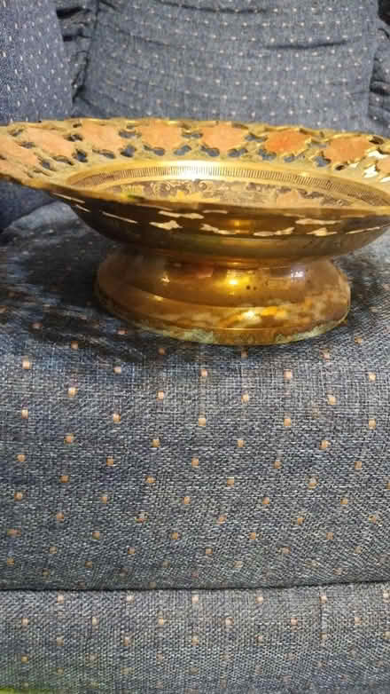 Photo of free Decorative bowl (Allen) #2