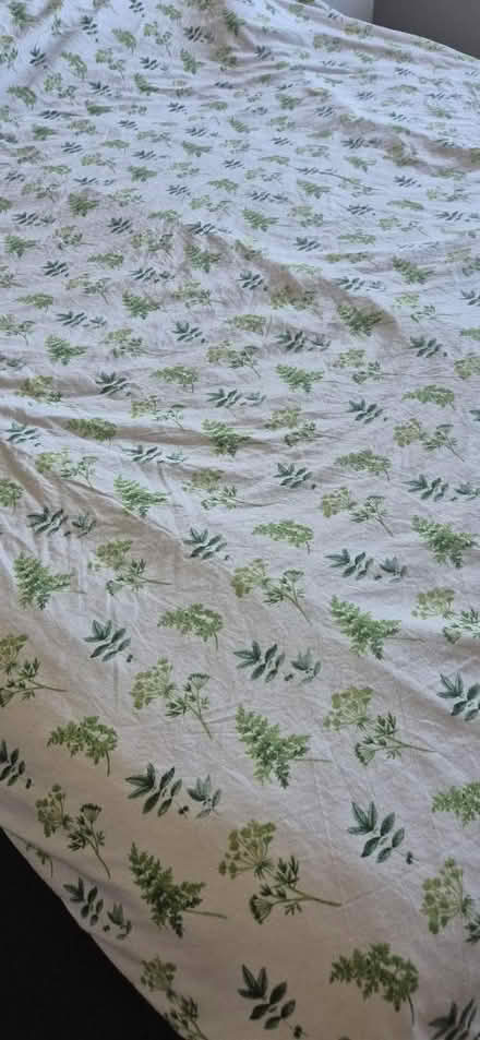 Photo of free King duvet cover (Abbeydale Gloucester) #2