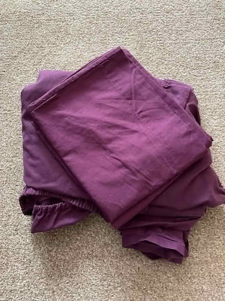 Photo of free Fitted sheet & 2 pillow cases (Cambridge CB4) #1