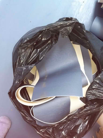 Photo of free Small pieces vinyl flooring (Gledhow LS8) #2