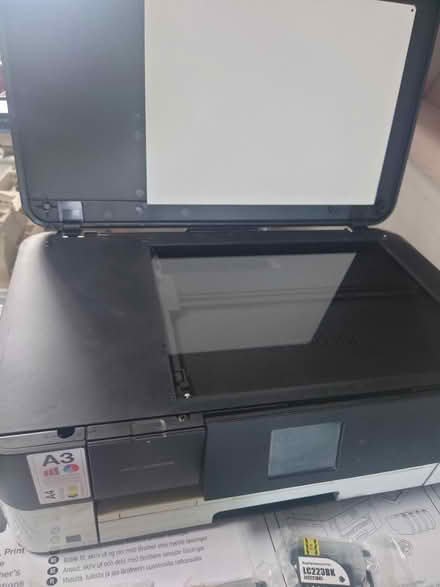 Photo of free Brother printer/scanner (SE24) #3
