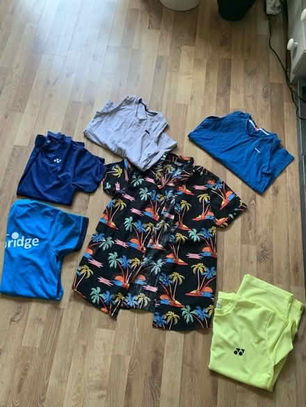 Photo of free Boys size age 12/13 shirt & teeshirts/ size 10-12 (Northfield B31) #2