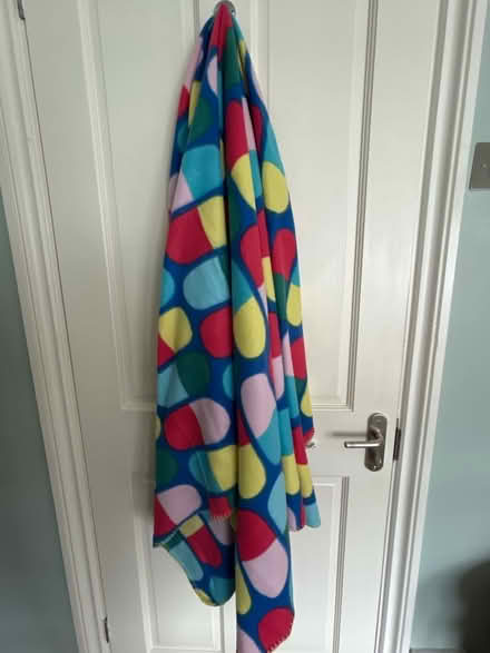 Photo of free Fleece blanket/throw (Chiswick W4 near High Road) #3