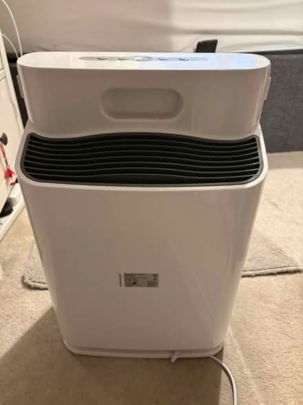 Photo of free Working Air purifier (Richmond Kew road) #4