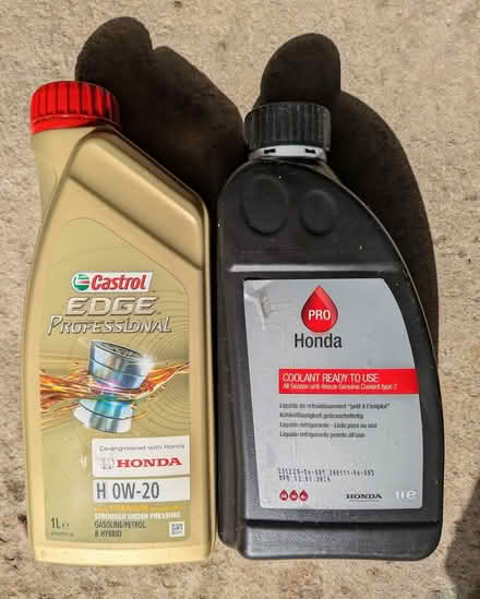 Photo of free Honda oil and coolant (Sheffield Lane Top S5) #1