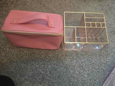 Photo of free Makeup bag and organiser (Tulse Hill SE24) #1