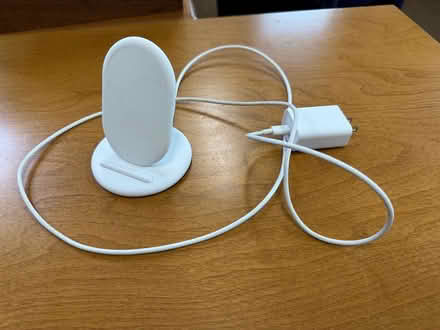 Photo of free Pixel wireless charger (Near Slack and Merivale) #1