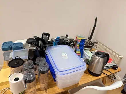 Photo of free Kitchen Bundle + Utensils (Tuffnel Park N19) #1