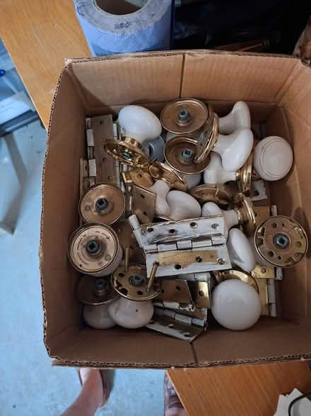 Photo of free Porcelain door handles (Manningtree) #2