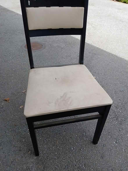 Photo of free Wood chair (Menlo park) #1