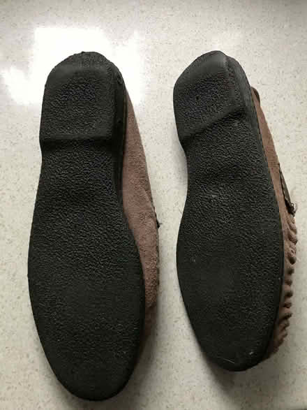 Photo of free Gents Slippers/Lightweight Shoes (Minster Lovell OX29) #2