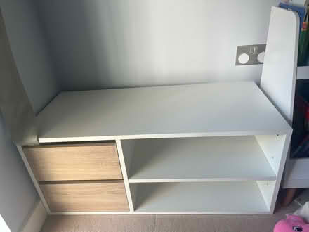 Photo of free Shoe bench/storage (North Greenwich SE10 0NQ) #1