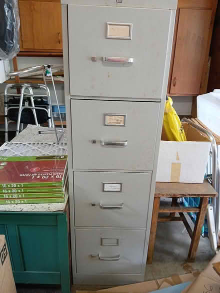 Photo of free 4 drawer file cabinet (Menlo park) #1
