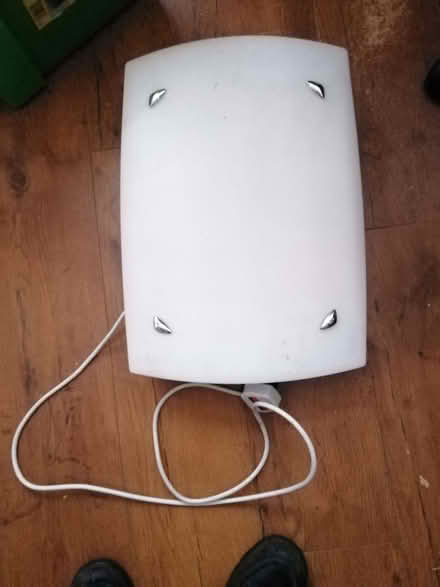 Photo of free SAD light (Ashburton CR0) #1