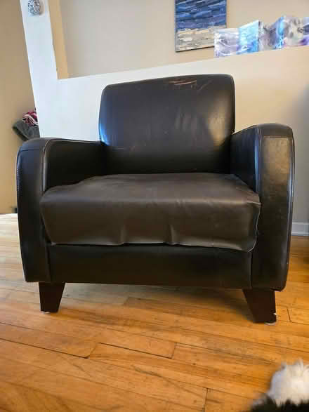Photo of free Arm chair (Old Ottawa South) #1